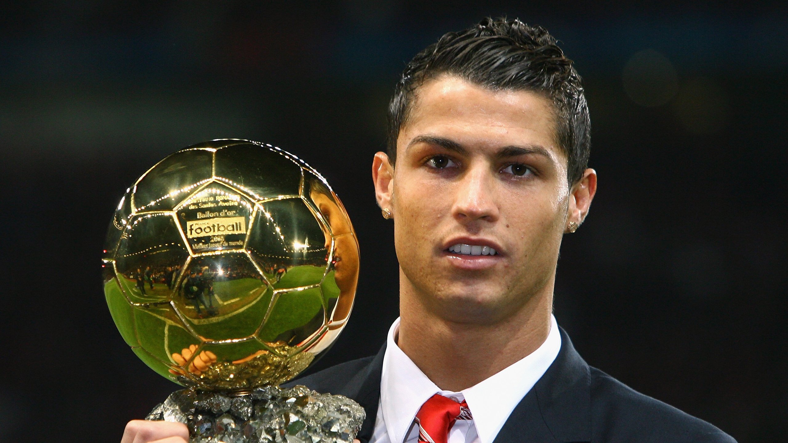 青少年足球比赛采用智能化设备，实现全场实时数据分析，青少年足球实战智慧电子版