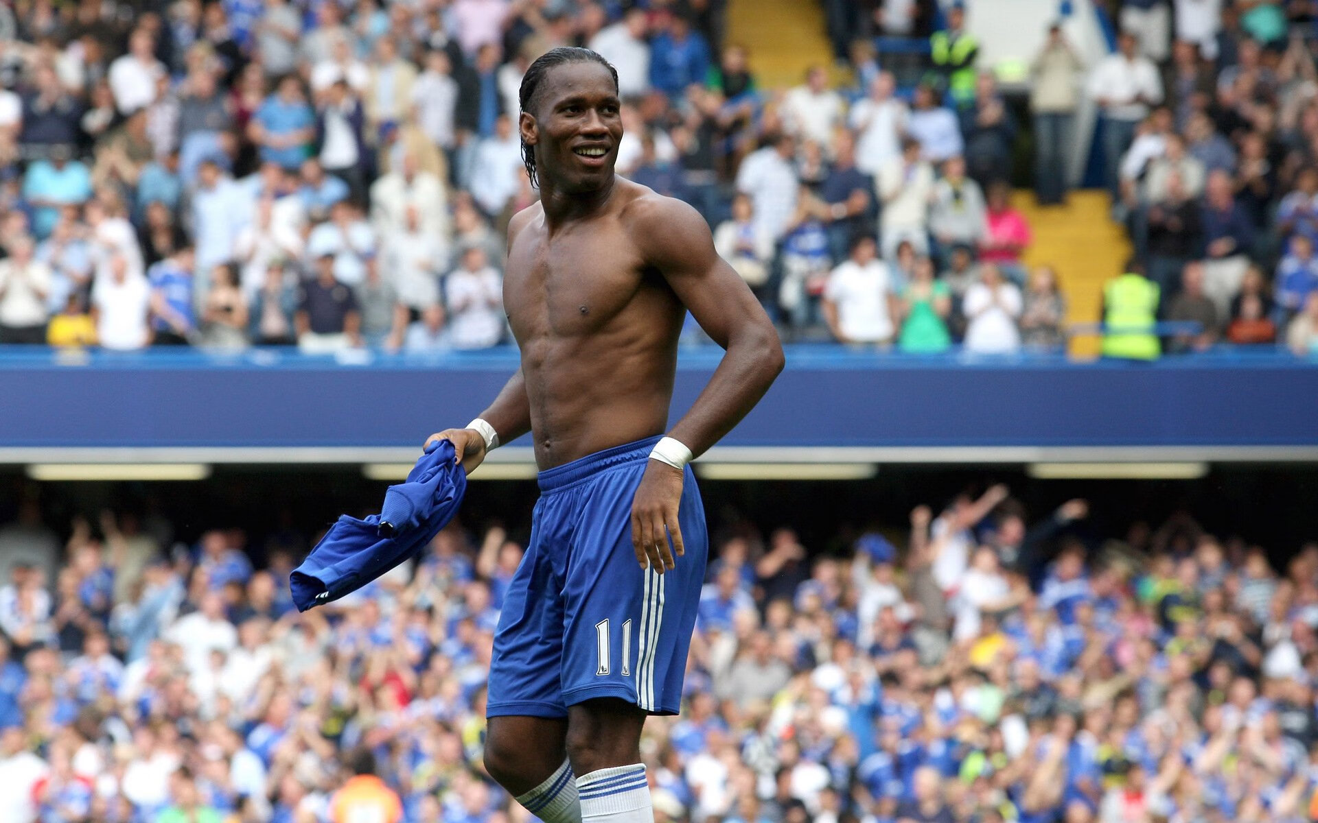 中国足球国家队强化中前场传控能力，足球中前场是什么位置